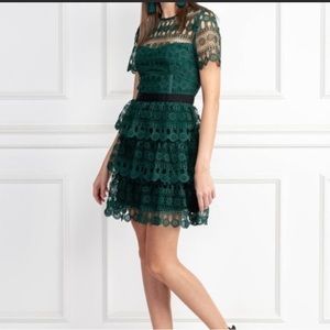 Self portrait lace tiered mini dress Sz 2